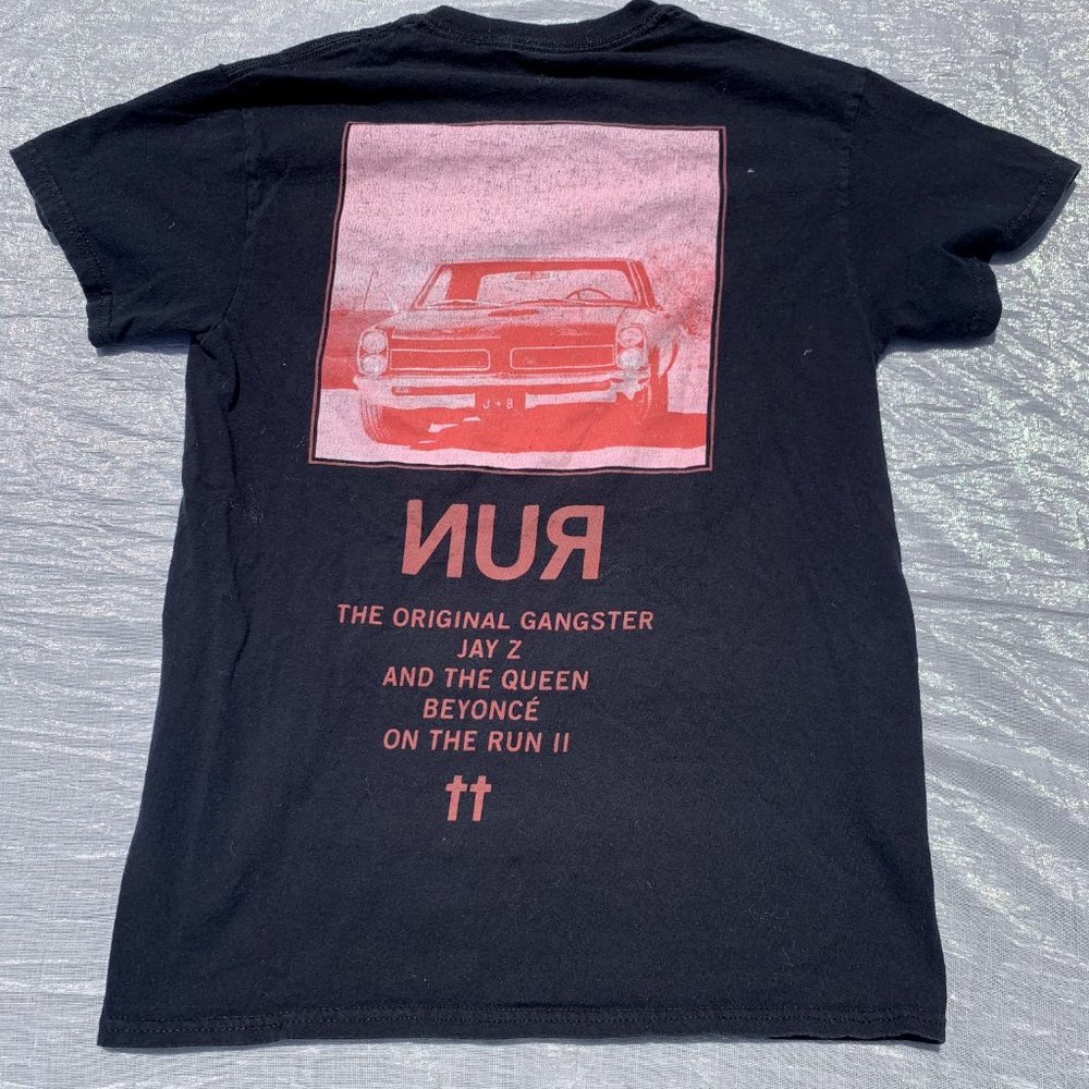 Beyonce and JayZ's On the Run Tour Shirt 🎤